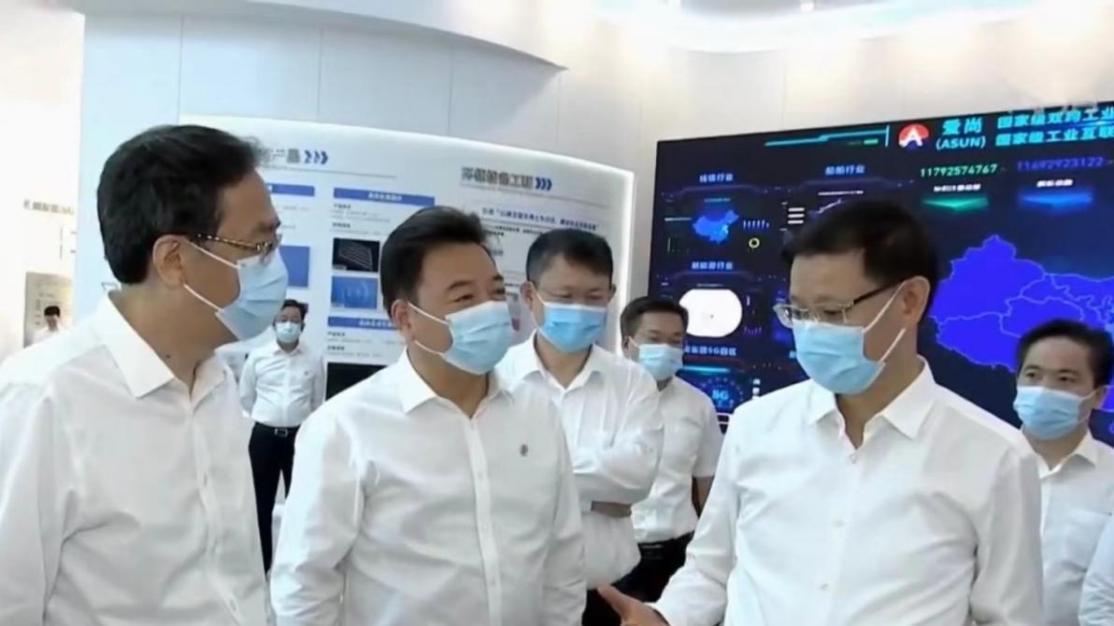 江苏省委副书记、省长许昆林调查bg大游集团科技